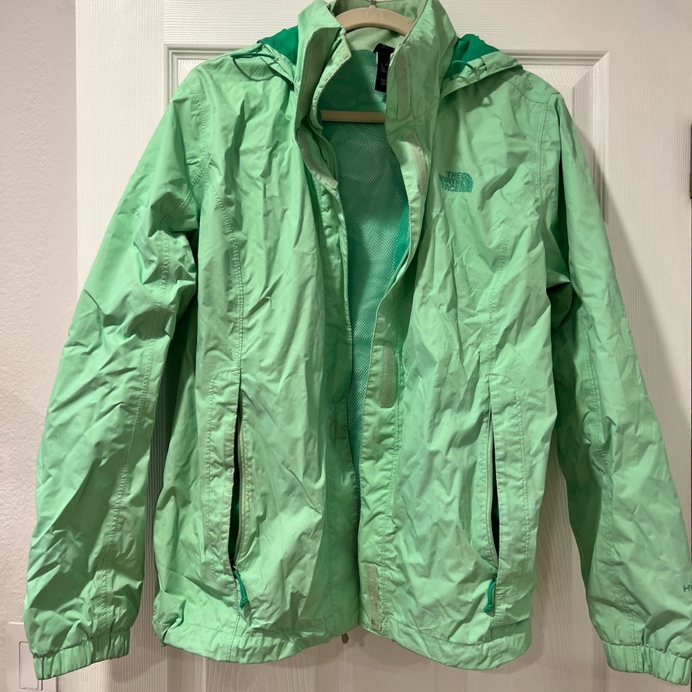 The North Face Resolve Hyvent jacket/raincoat light mint green